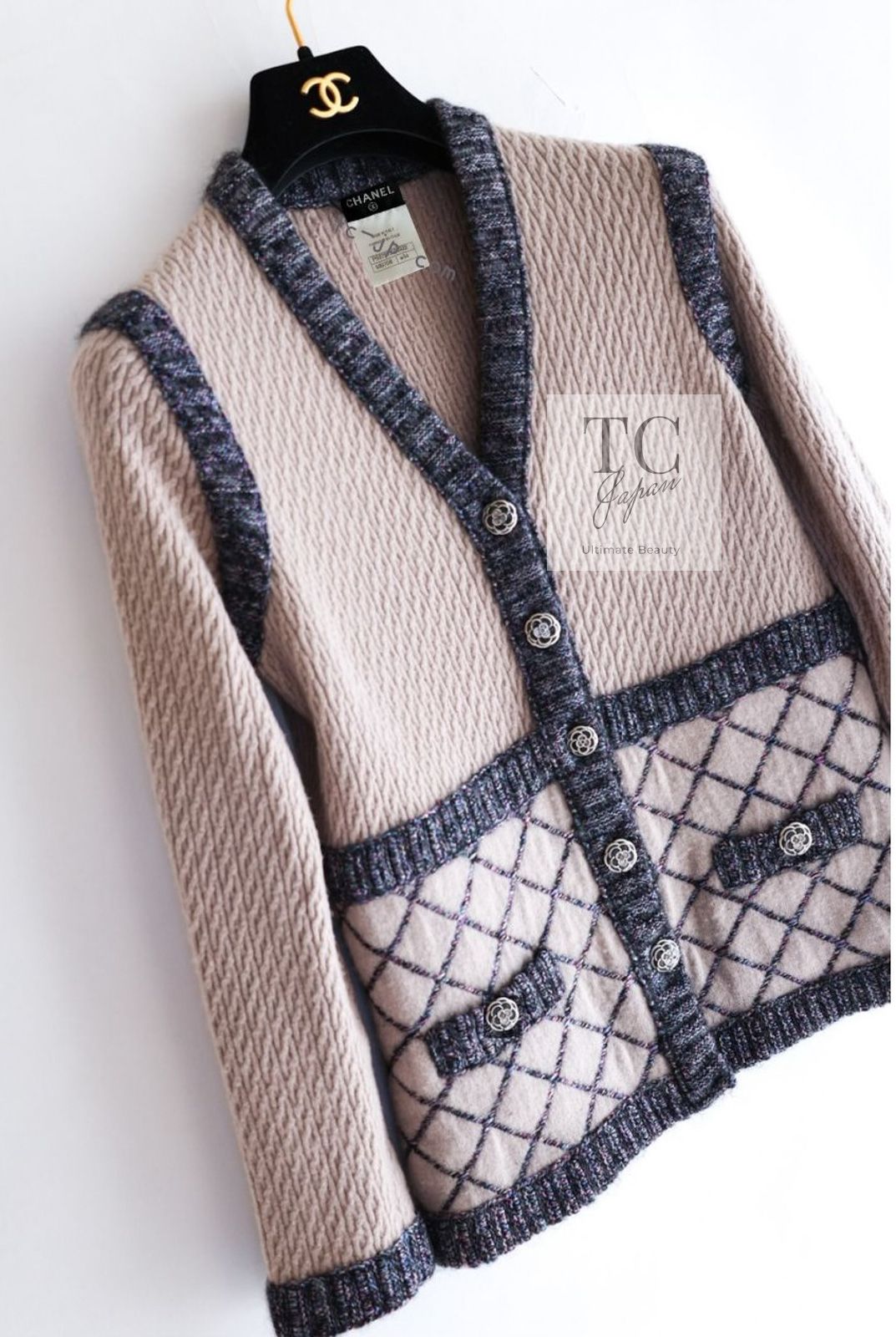 47万 シャネル カーディガン CHANEL ベージュ グレー マトラッセ