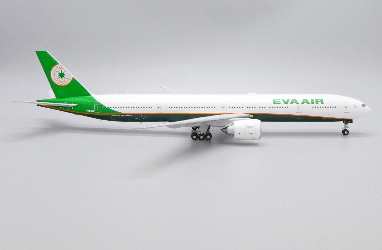 777-300ER