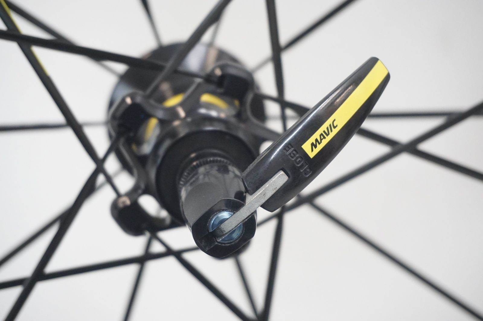 MAVIC 「マヴィック」 COMETE PRO CARBON SL UST シマノ11速 ホイール
