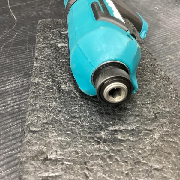充電式ペンインパクトドライバ