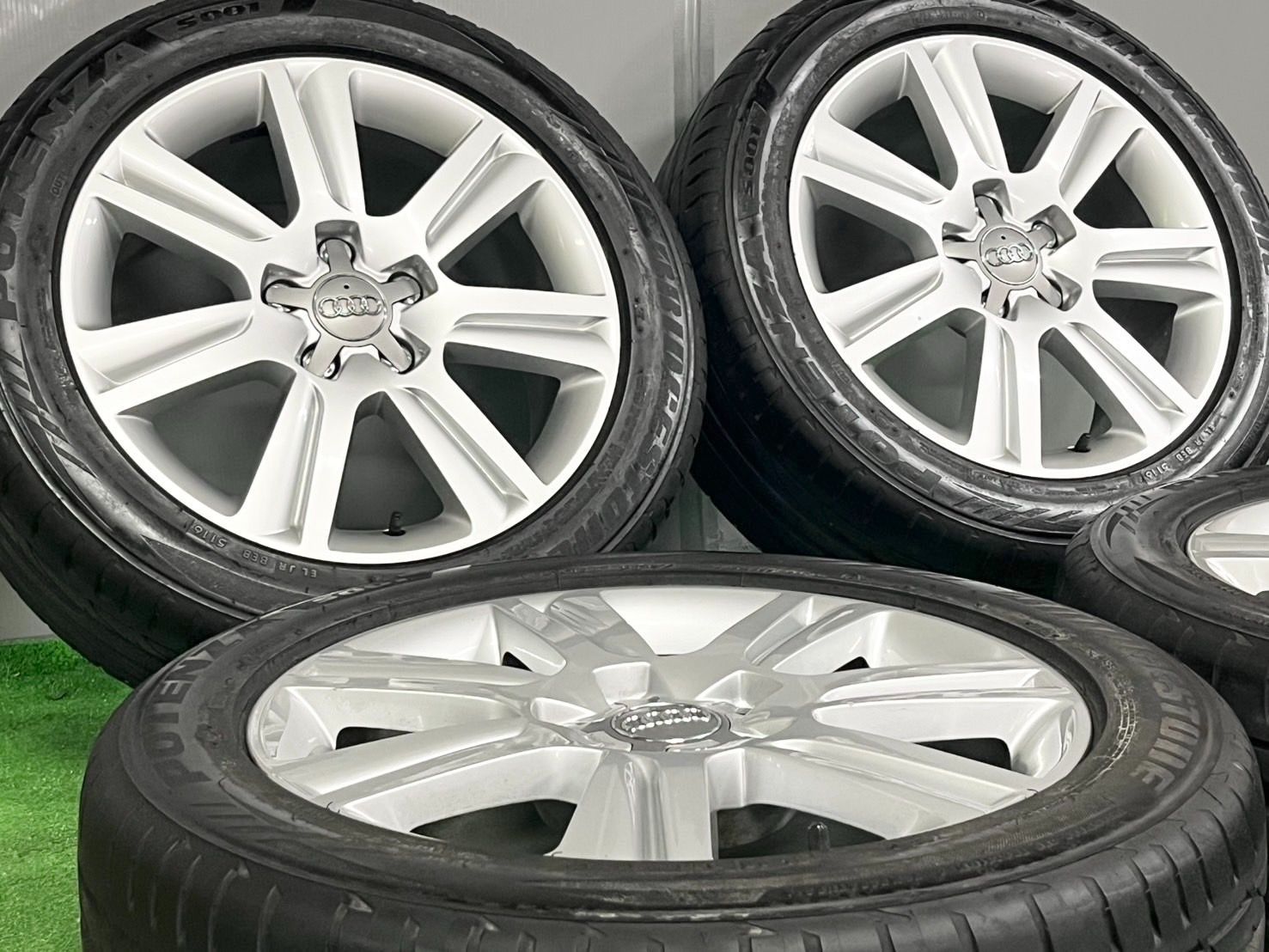 良好品 アウディ 8K A4 純正 17in 7.5J 45 PCD112 ポテンザ S001 225 50R17 8K0 601 025 B A3 8V A6 4F 純正戻し Audi