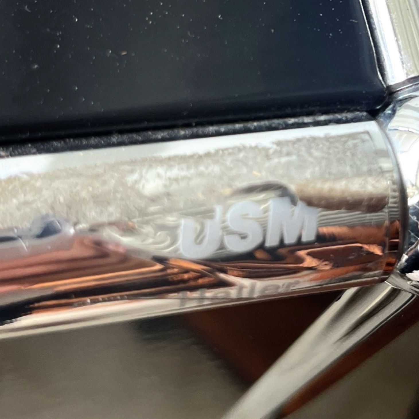 取付無料！USMハラー 2列2段 ブラックモダン キャスター付き