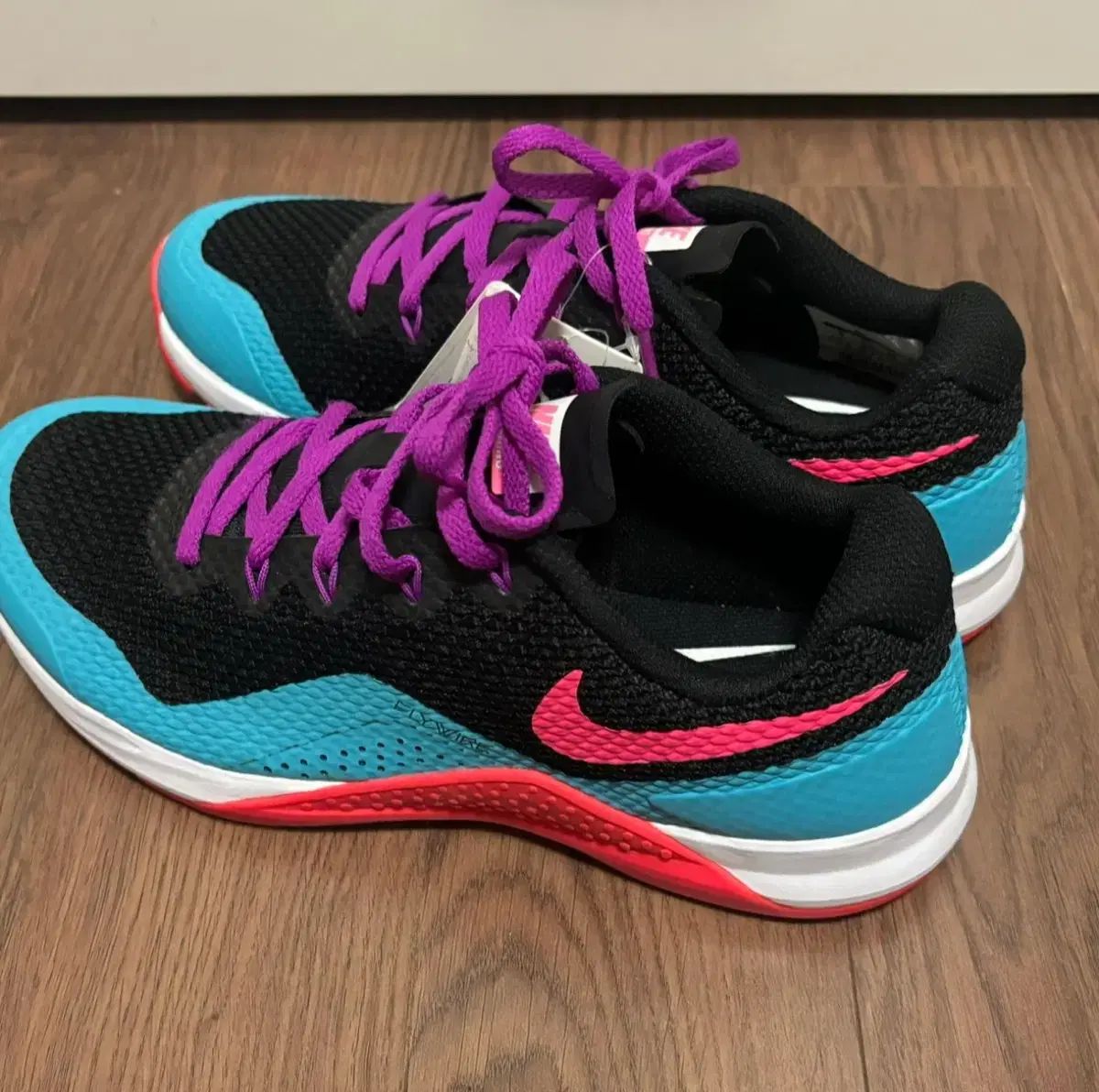 Nike NIKE ナイキ メトコン ペッパー DSX トレーニング ランニングシューズ スニーカー ジム用シューズ 250