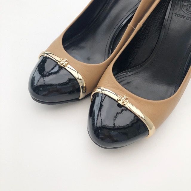 TORY BURCH トリーバーチ キャップトゥパンプス ベージュ 24cm