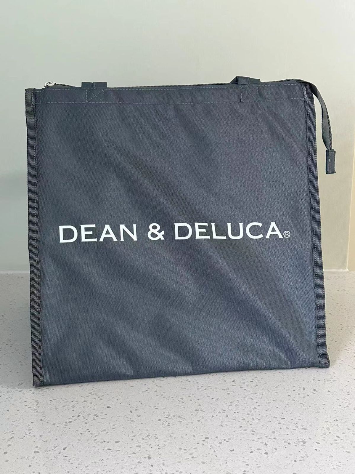 DEAN&DELUCA ディーン& デルーカ クーラーバッグ Lサイズ ファスナー付き 大容量 運動会 お弁当　トートバッグ ショッピング　グレー