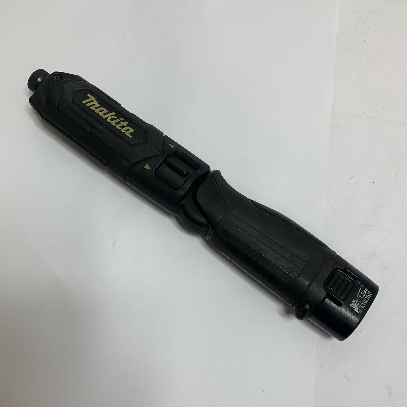 ♭♭MAKITA マキタ ペンインパクトドライバ 充電池1個付 7.2v 1.5Ah TD022D