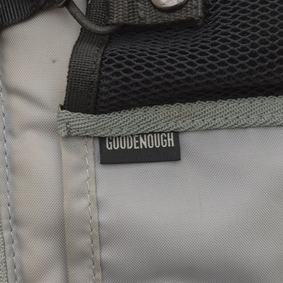 GOODENOUGH】00s テクニカル ヒップ ボディウエストバッグ