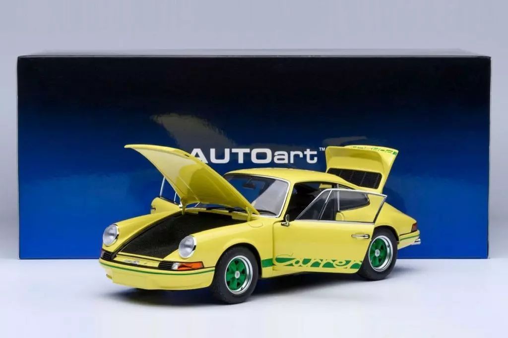 新品ミニカー オートアートも 1/18 PORSCHE 911 CARRERA /ミニカー 1