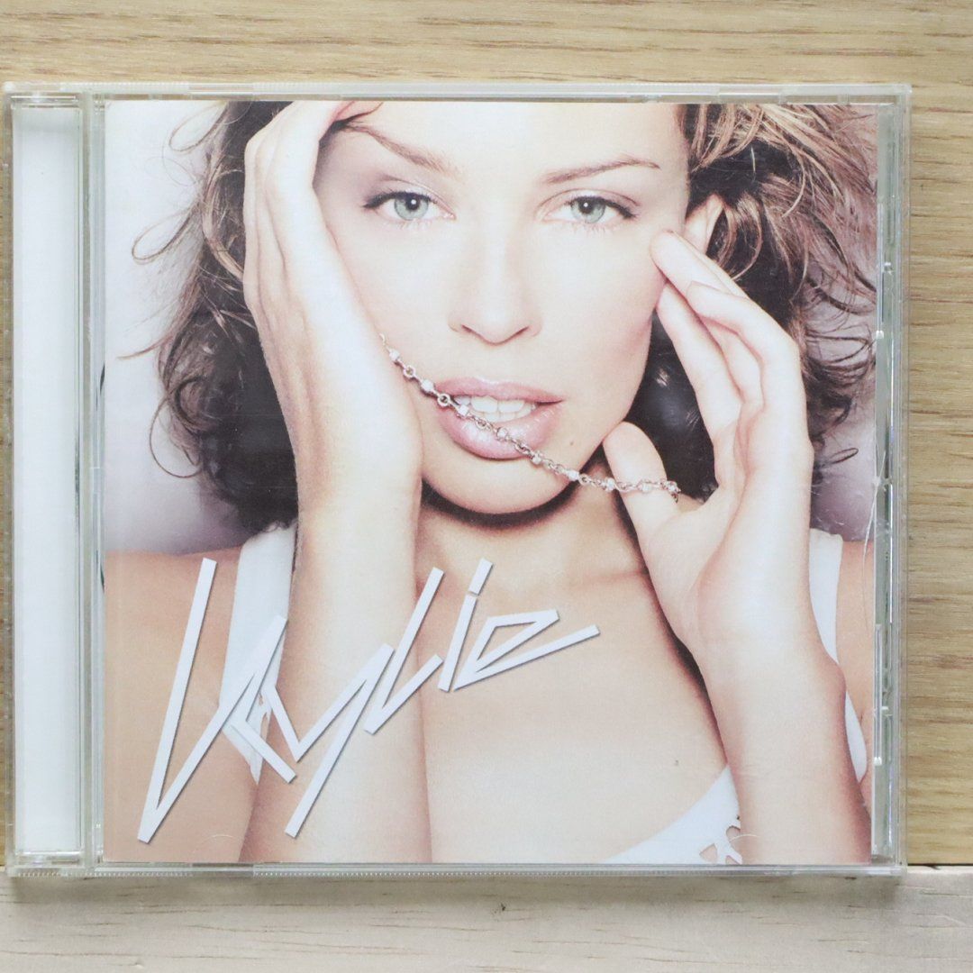 国内盤CD☆カイリー・ミノーグ/Kylie Minogue□ フィーヴァー スペシャル・エディション  【TOCP65974/4988006800007】D01848 - メルカリ