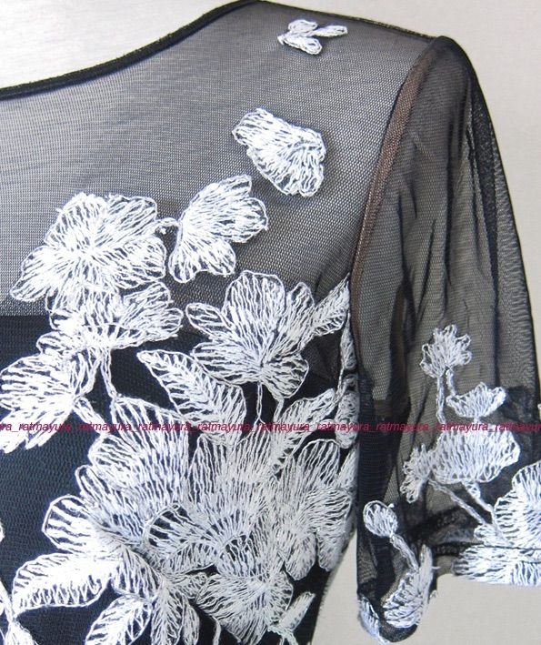 TADASHI SHOJI花刺繍ジャージーフレアワンピース黒白メタリックP 