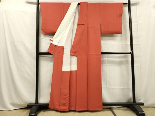 平和屋着物●上質な色無地　舞花地紋　海松色　正絹　逸品　CAAV6413vf 平和屋着物○上質な色無地 舞花地紋 海松色 正絹 逸品 CAAV6413vf