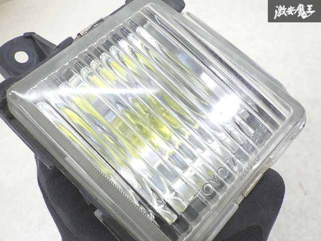 ae86カローラレビン後期APEXフォグランプ 希少】 トヨタ 純正 AE86 カローラ レビン 後期 GT-APEX