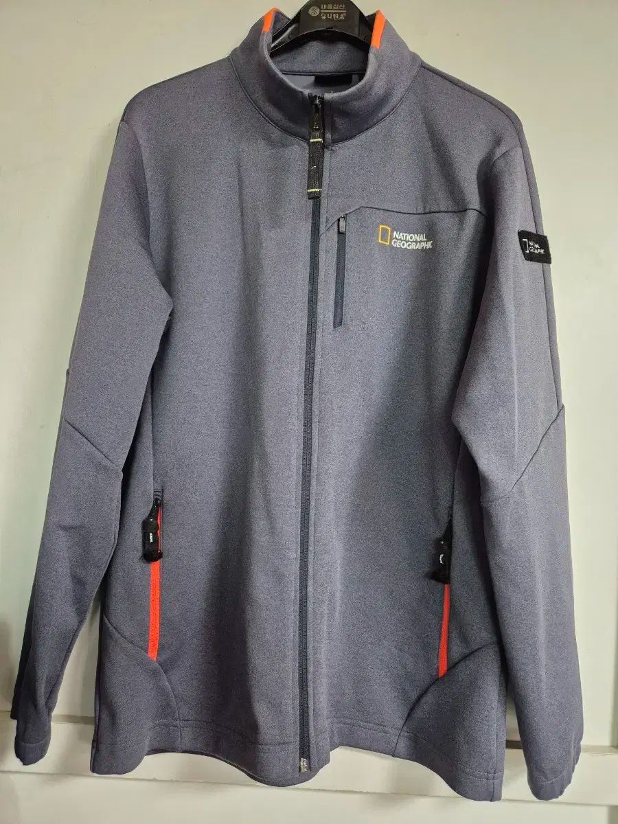 National Geographic ナショナルジオグラフィック ブルゾン グレー
