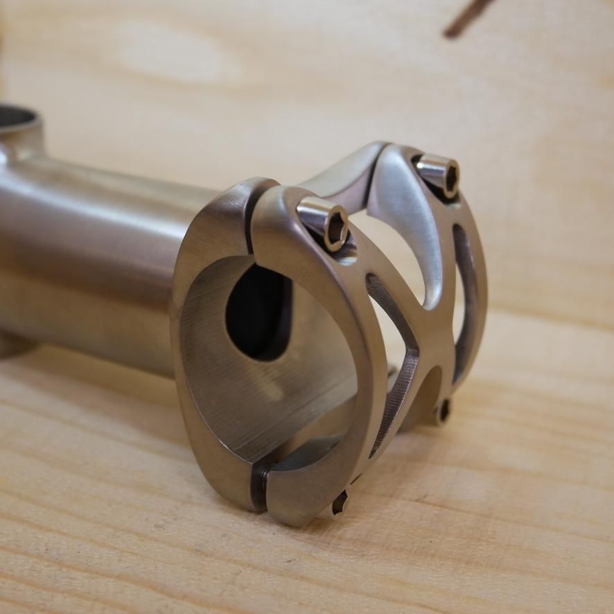 新品】チタン ステム ハンドルクランプ径31.8mm サイズ90mm