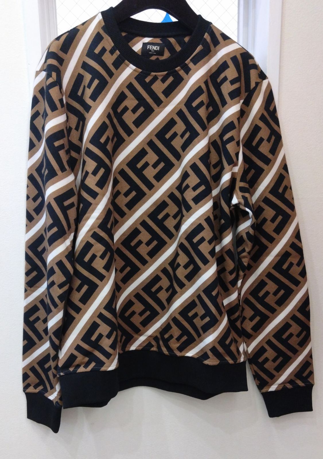 ☆2102 極美品! FENDI フェンディ FF柄 ズッカ柄 スウェット ☆2102 極美品! FENDI フェンディ FF柄 ズッカ柄 スウェット