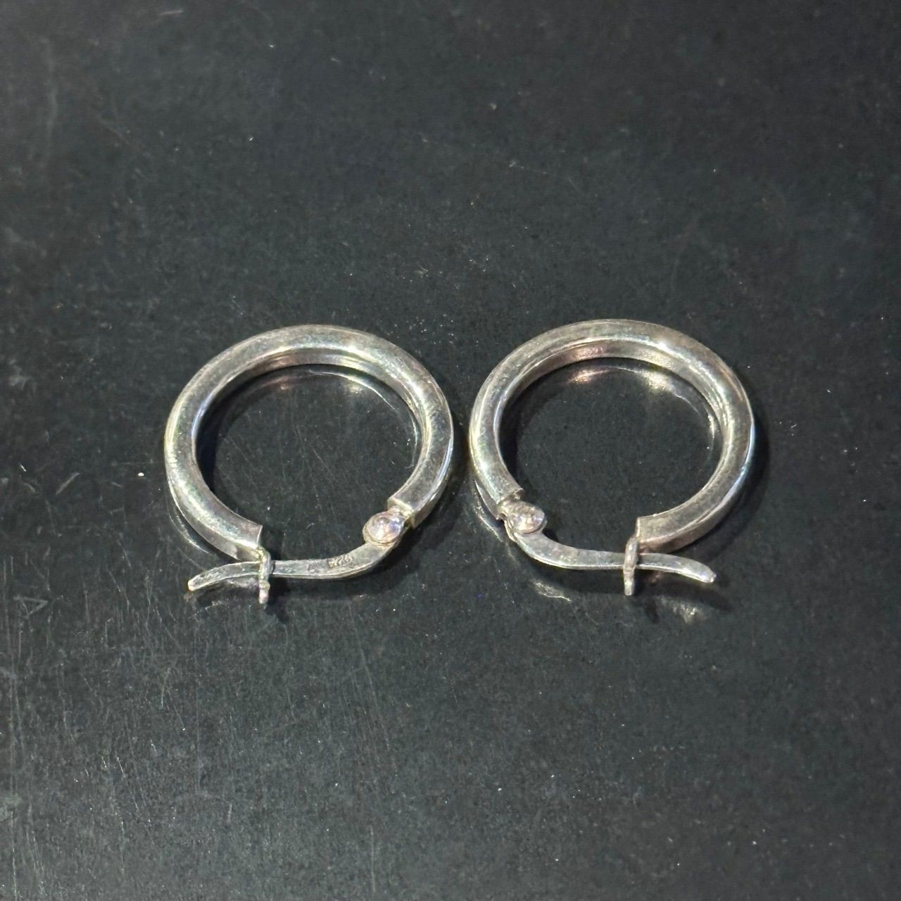 SILVER925 SIMPLE HOOP EARRINGS /シルバー/ピアス SILVER925 SIMPLE HOOP EARRINGS/シルバー/ピアスの通販 by よし