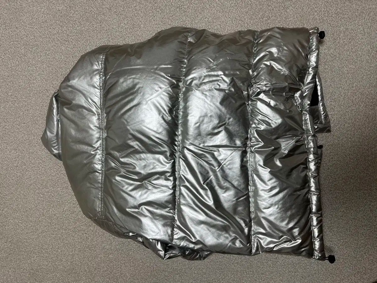 セール88STARTER&frasl;スターターロゴワンポイント スタンド STARTER(スターター) シルバー ダウンジャケット M