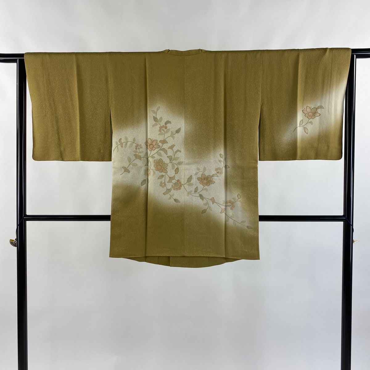 道行 身丈82.5cm 裄丈65cm M 和装コート 角衿 草花 刺繍 ぼかし 黄土色 正絹 秀品