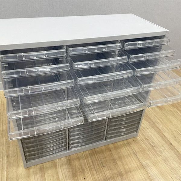 トレイキャビネット