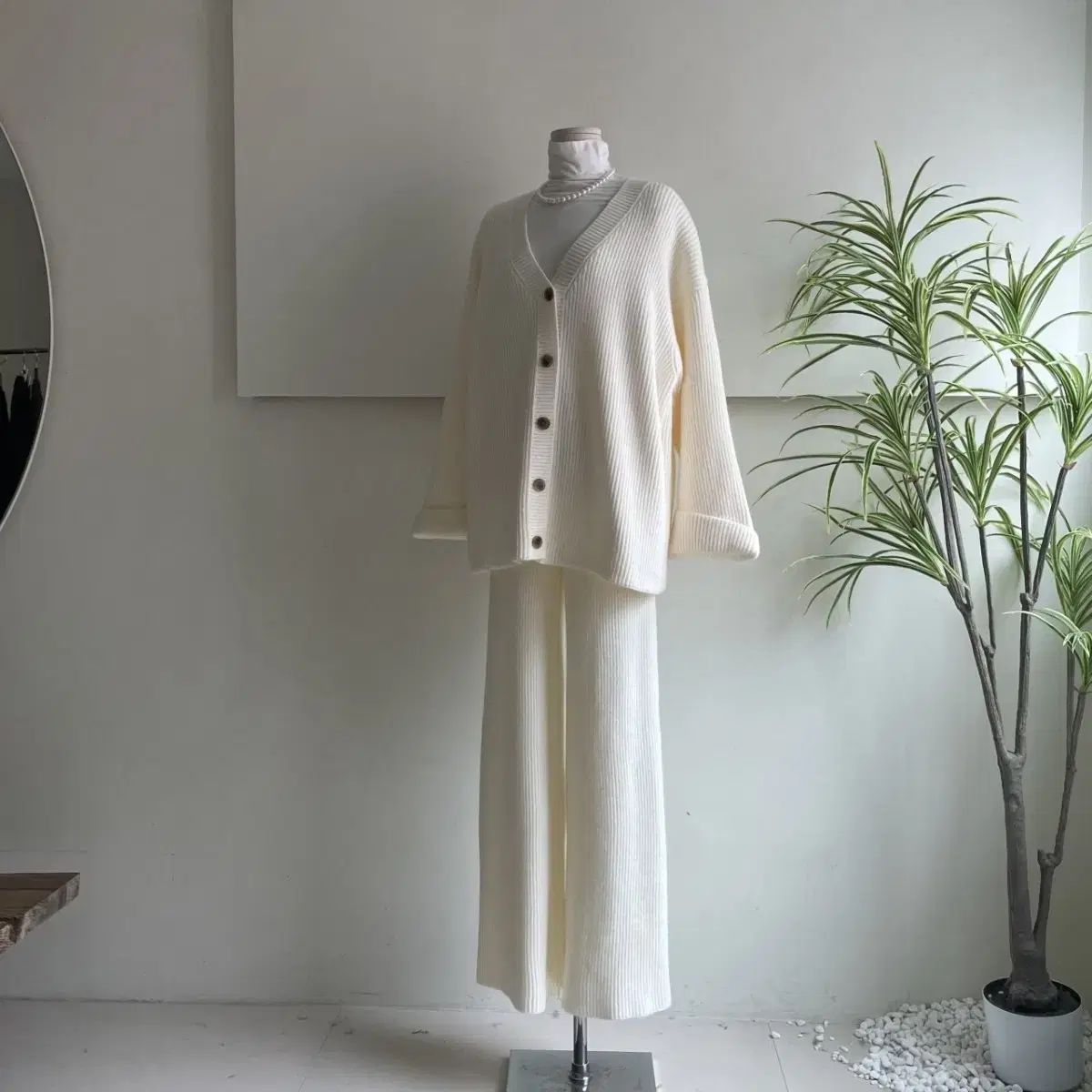 シックニットセットアップ カーディガン ニットパンツ 3COLOR