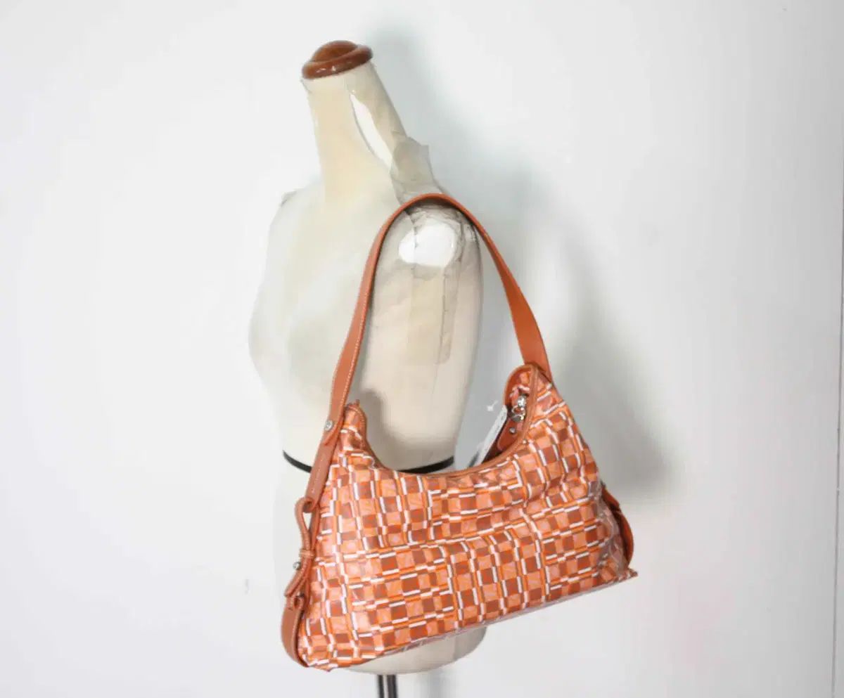 bページ B オファー ー 10235 /ペレガモ 正規品 女性用 ショルダーバッグ