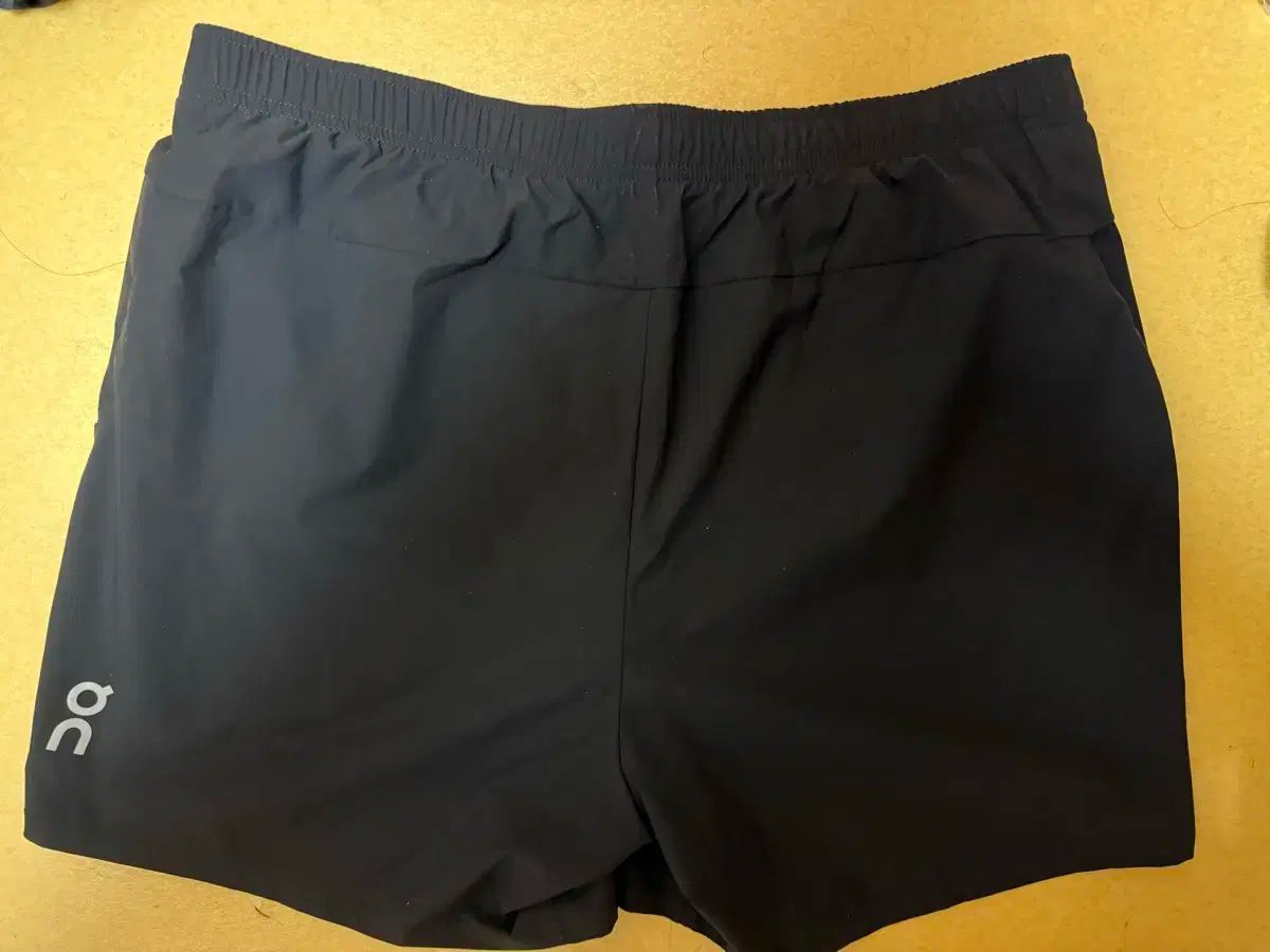 学習について ショートパンツ