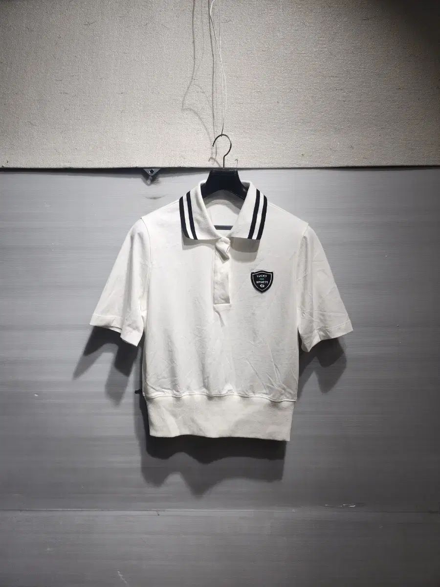 LUCKY CHOUETTE ラッキーシュエトゥ Tシャツ