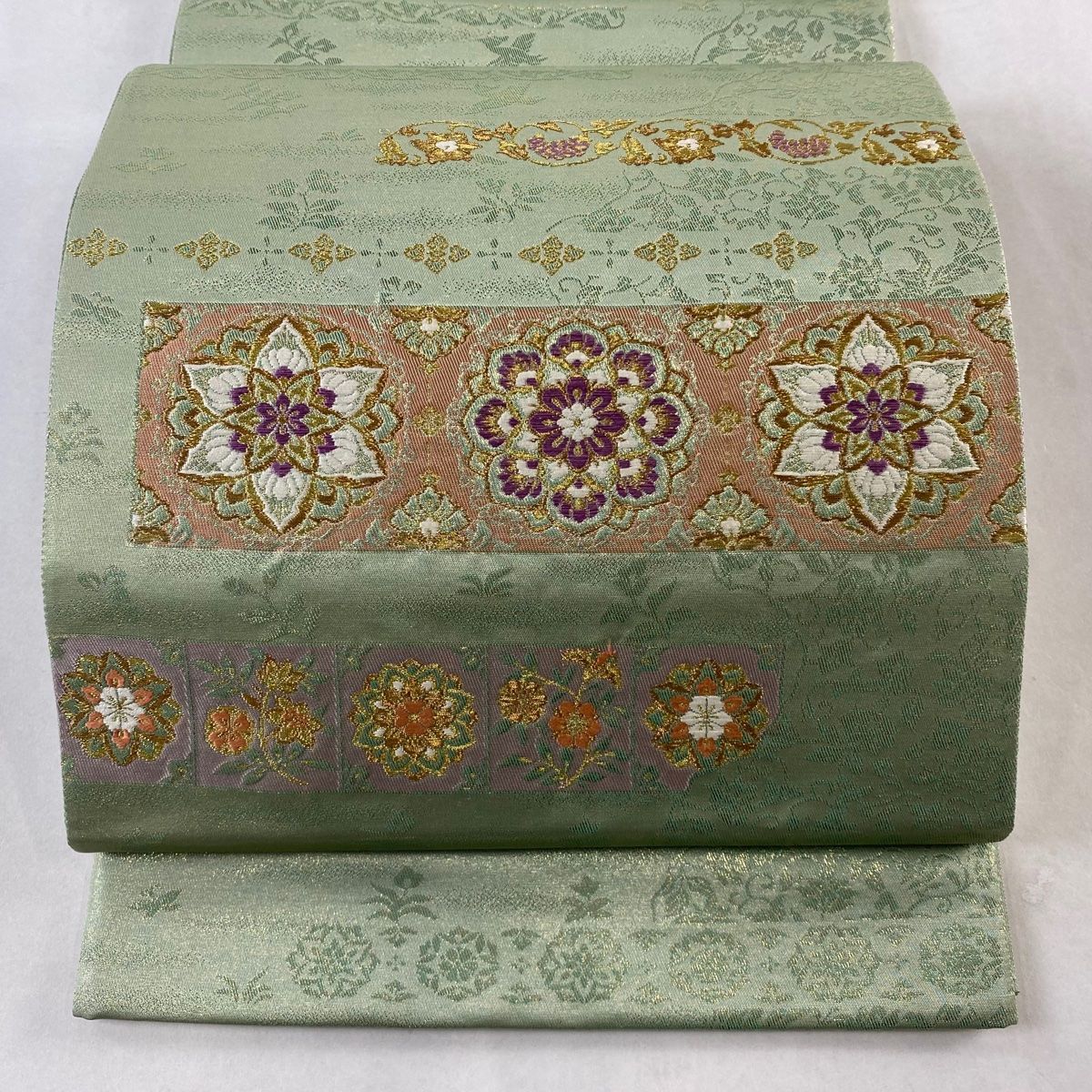 袋帯 逸品 華文 七宝 金通し 汕頭刺繍 灰緑 全通 正絹 中古（袋帯 美品 
