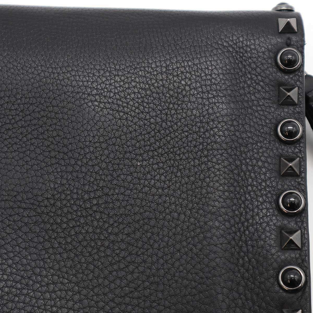 VALENTINO ヴァレンティノ ロックスタッズストーン レザークラッチ