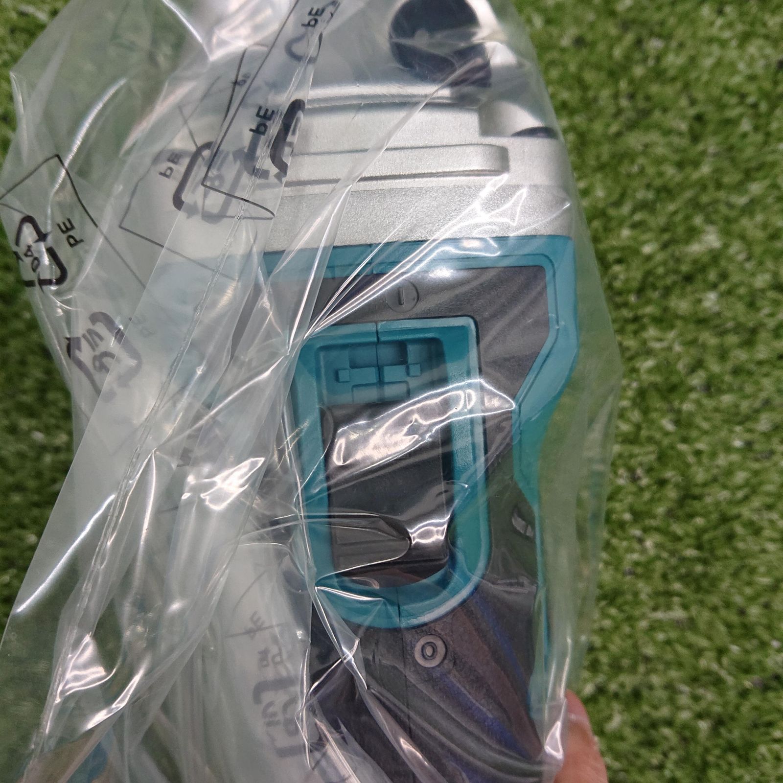 100mm充電式ディスクグラインダ 18V