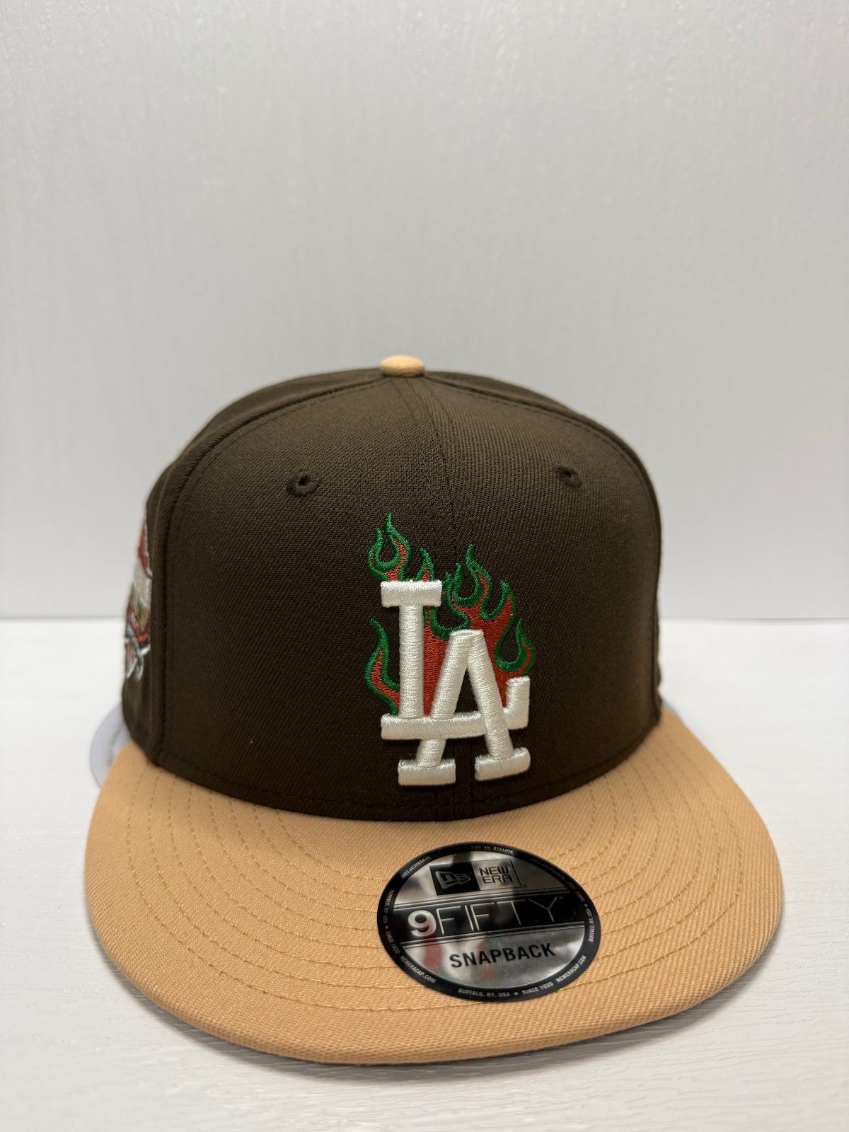 Newera ロサンゼルスドジャース 40thアニバーサリー 9fifty スナップバックキャップ ツートン