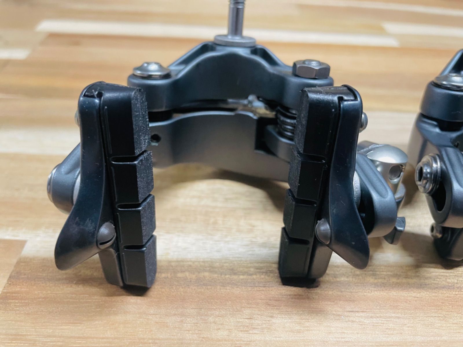 シマノ アルテグラ BR-6800 キャリパーブレーキ 新品ブレーキシュー付