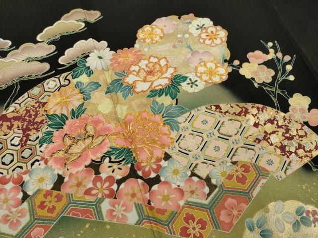 平和屋着物●豪華黒留袖　駒刺繍　地紙花丸文　金彩　正絹　逸品　AAAT0894ck 平和屋着物○豪華黒留袖 駒刺繍 地紙花丸文 金彩 正絹 逸品