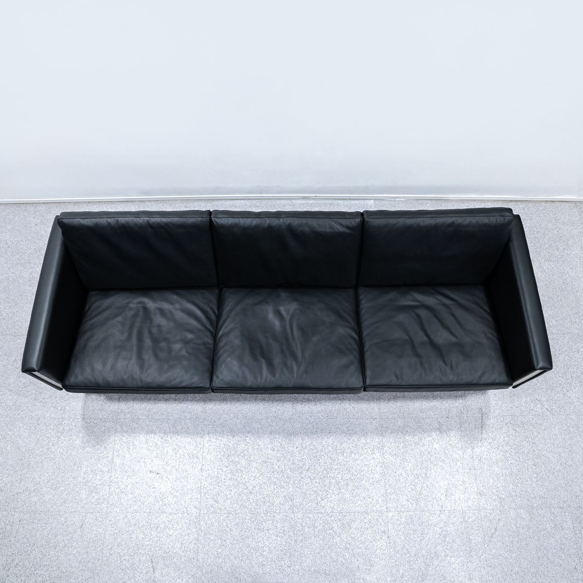 展示品】CARL HANSEN&SON カール ハンセン&サン CH103 3人掛け 展示品】CARL HANSEN&SON カール ハンセン&サン CH103 3人掛け