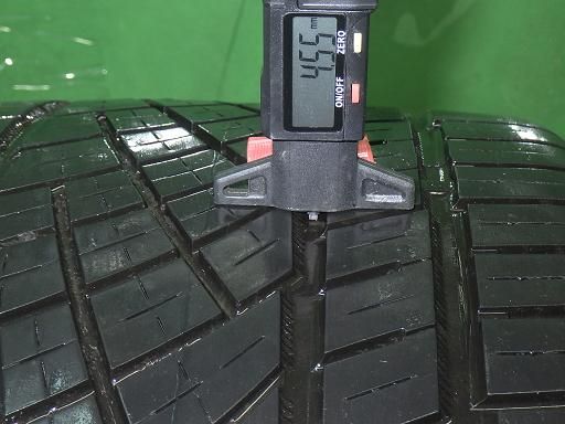 285