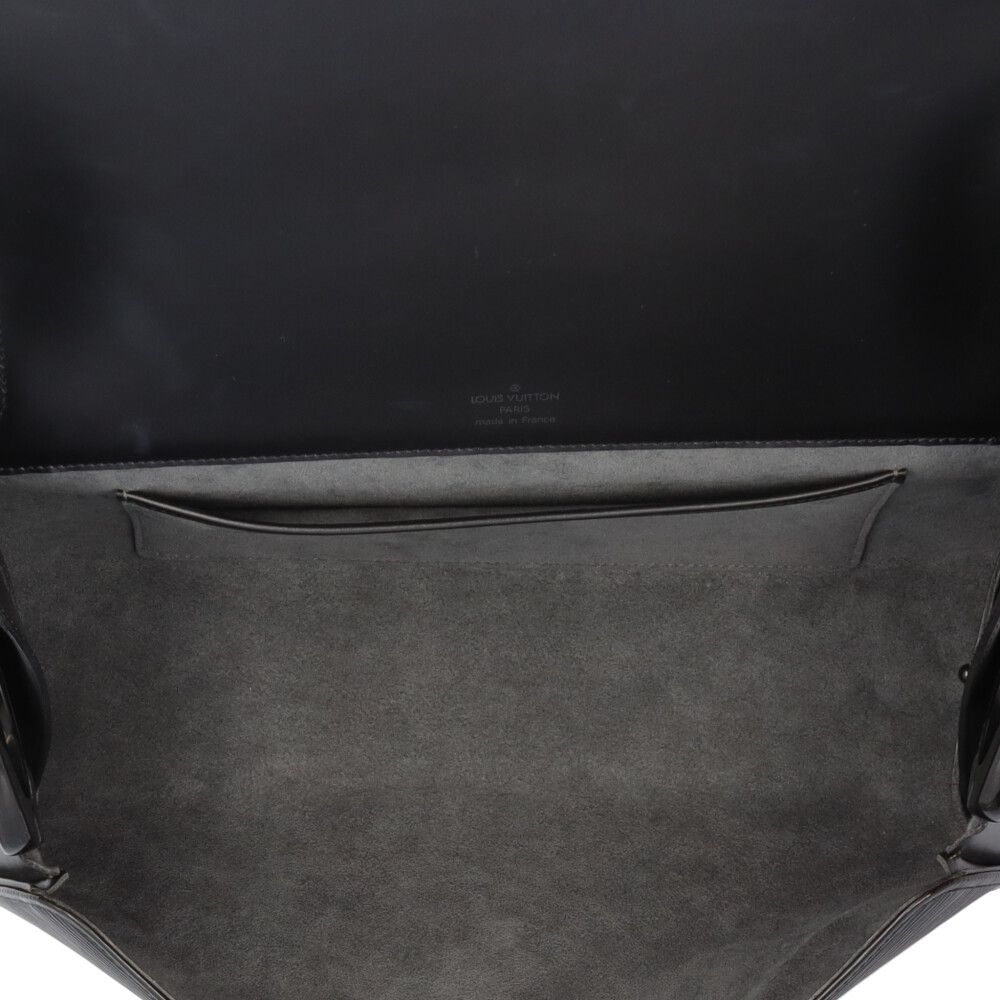 ルイヴィトン M52172 エピ ノクターン レザーショルダーバッグ ブラック 美品 ルイヴィトン LOUIS VUITTON ノクターンGM ショルダー