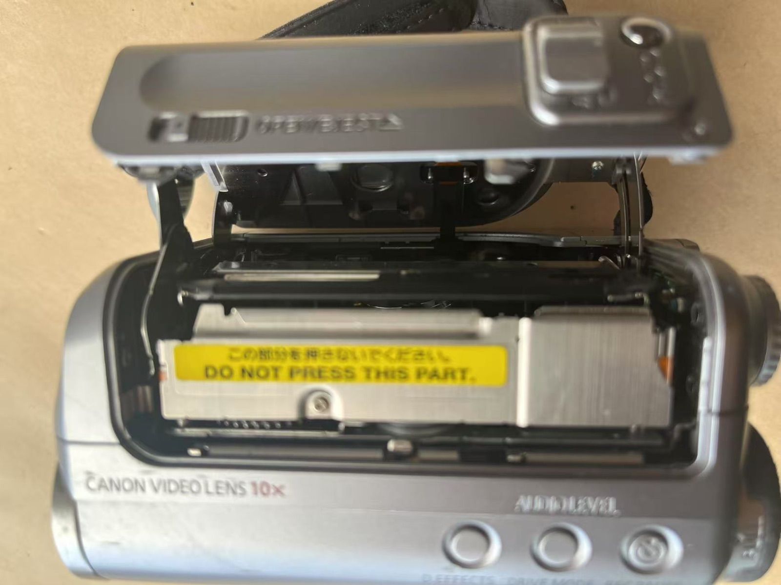 希少 キャノンビデオカメラ DM-IXY DV S1 Mini DV【動作未確認