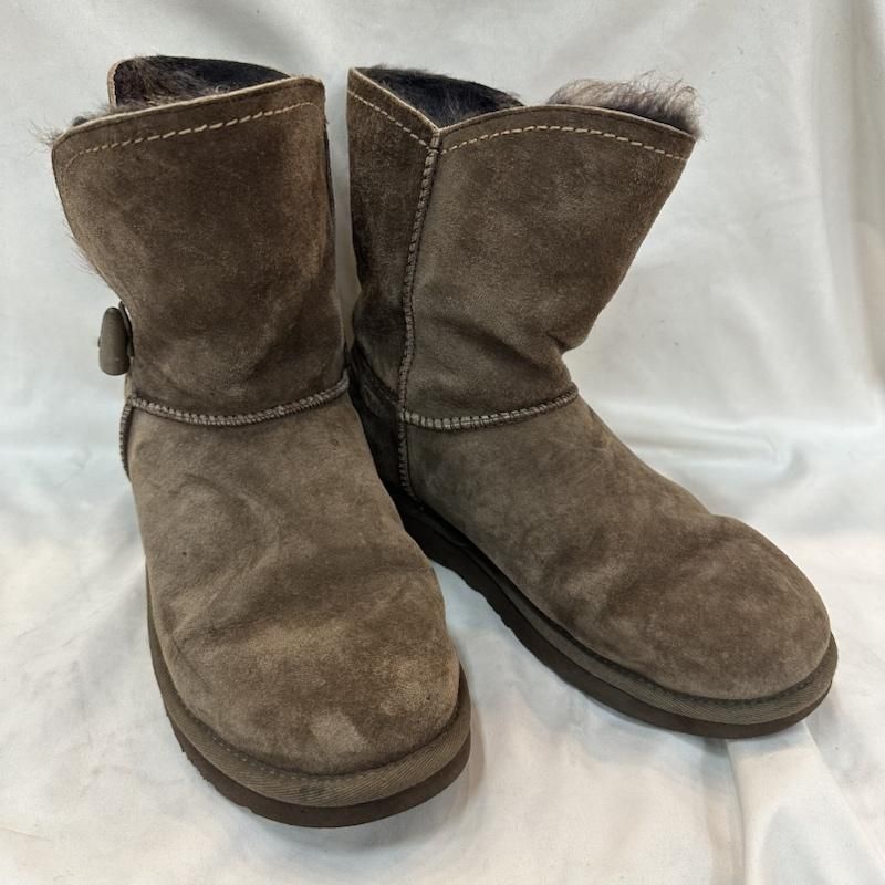 ugg meadowシープスキンブーツ