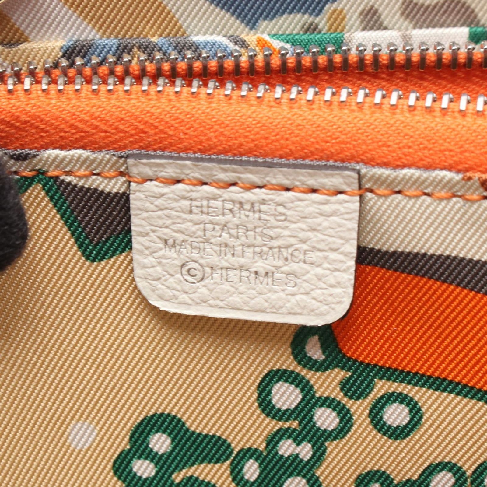 ♦︎未使用エルメス　財布♦︎シルクインコンパクト　ニューホワイト HERMES エルメス 二つ折り財布 アザップ シルクイン コンパクト