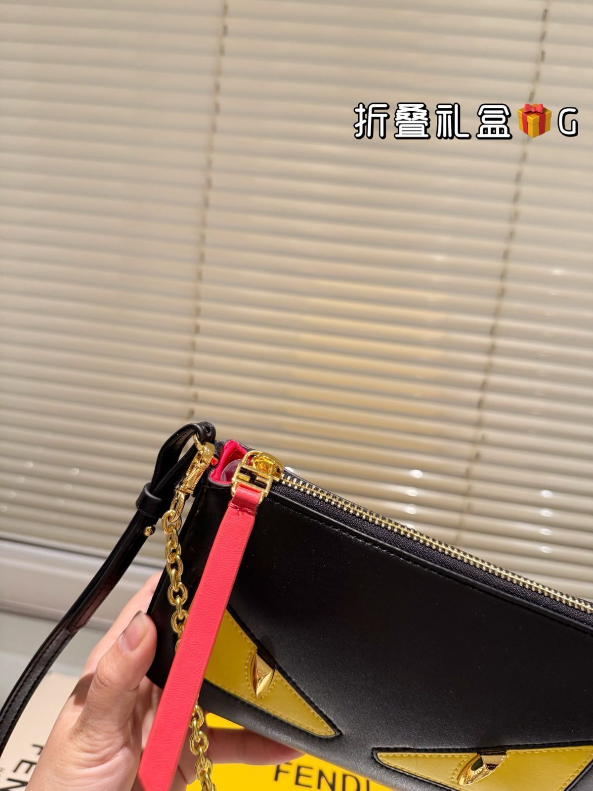 今日特価】Vintage Fendi フェンディ ミニモンスター アーム
