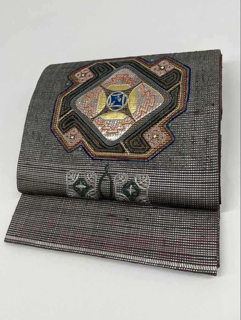 工芸的 刺し子 刺繍 袋帯 金彩 銀箔 正絹 お太鼓柄 - メルカリ
