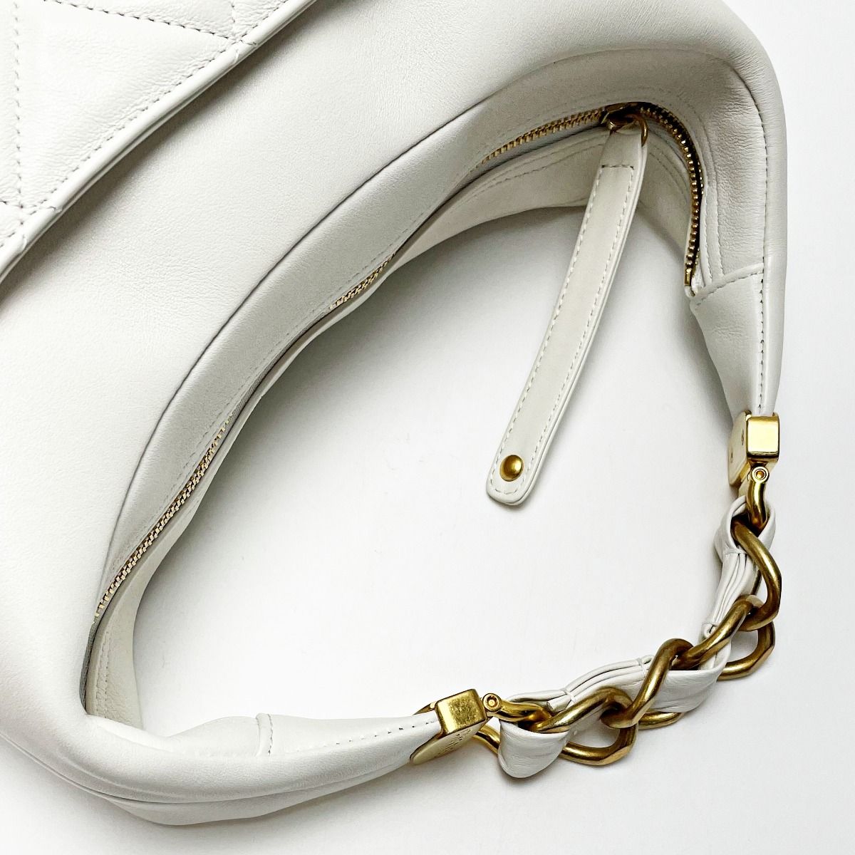 CHANEL シャネル マトラッセ AS3292 ホワイト チェーントートバッグ 
