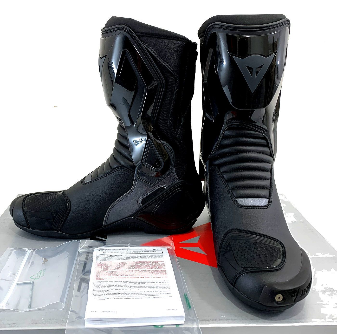 Dainese バイクブーツ ブラック 美品】Daineseバイクブーツ 黒 ハイカット