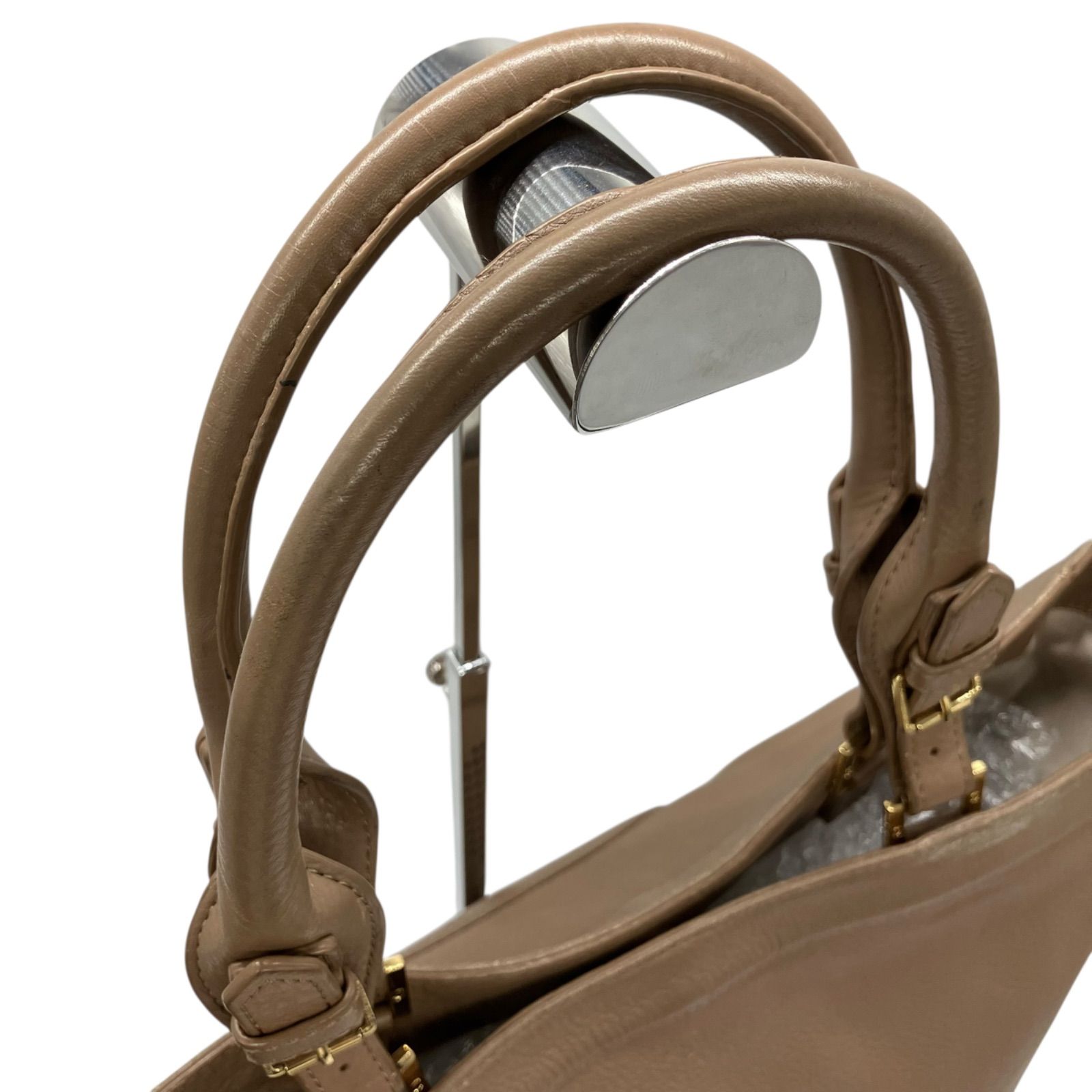 TORY BURCH トートバッグ パンチング シボ革 ベージュ 1365 TORY BURCH トートバッグ パンチング シボ革 ベージュ 1365