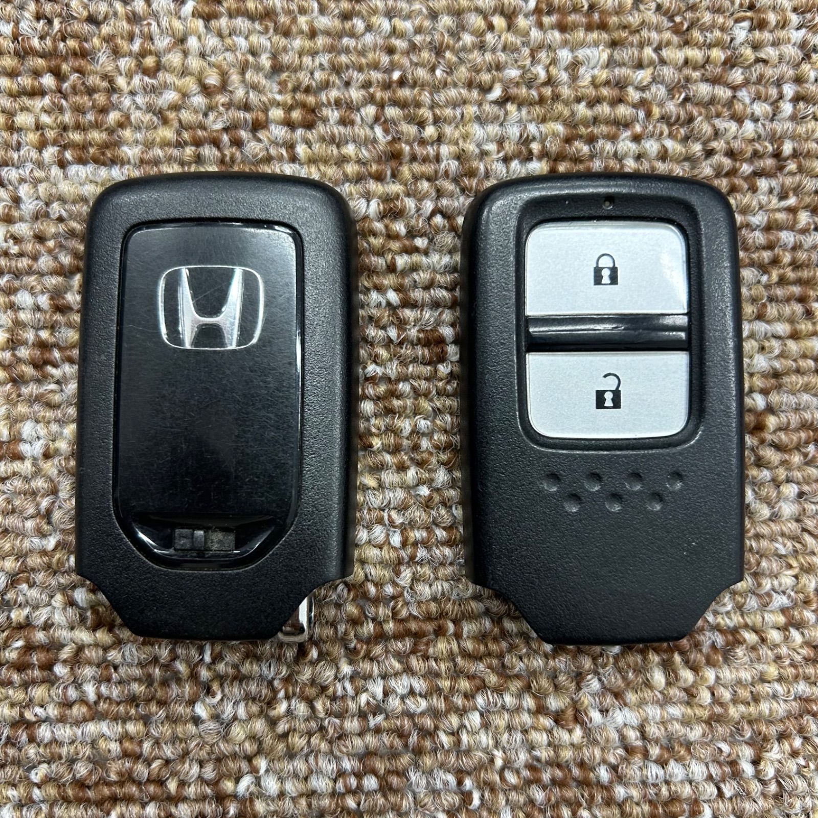 ホンダ 純正 スマートキー 2ボタン ヴェゼルハイブリッド RU3.4