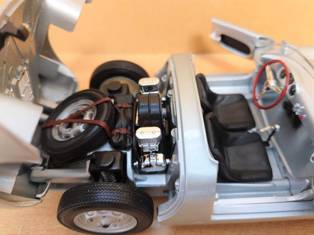 1/18 ポルシェ550A スパイダー 1955 シルバー Porsche - メルカリ