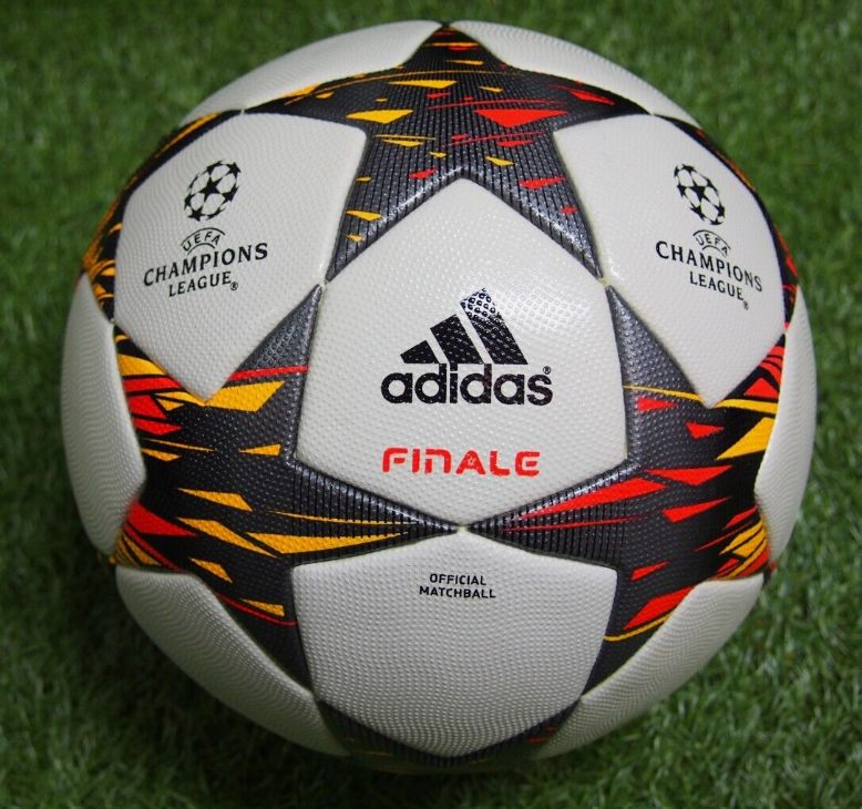 💛@UEFAチャンピオンズリーグ公式試合球FINALE 5号球 アディダス