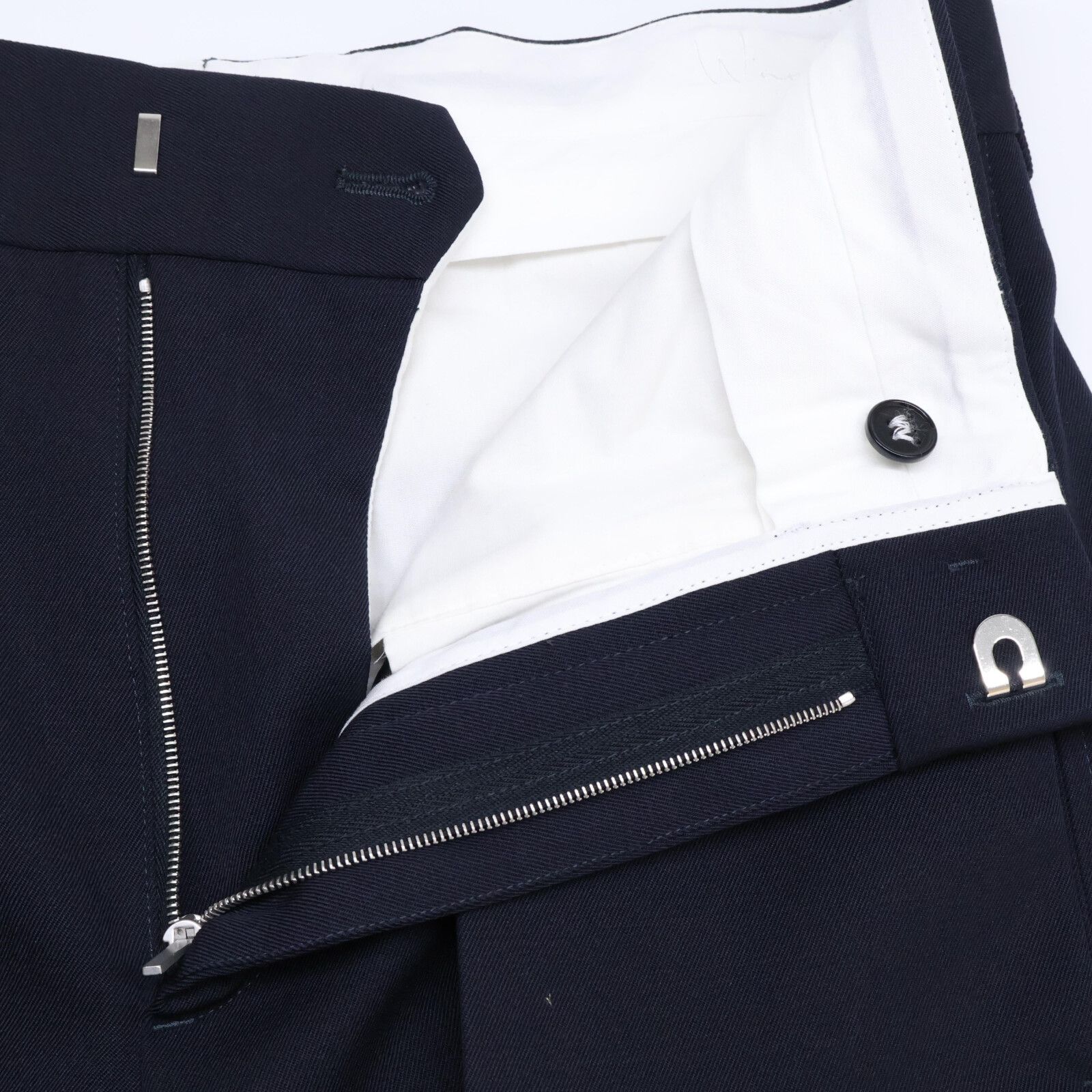 JIL SANDER ジルサンダー 24年 ﾜｰﾄﾞﾛｰﾌﾞ ﾈｲﾋﾞｰ WTROUSER05 44 - メルカリ