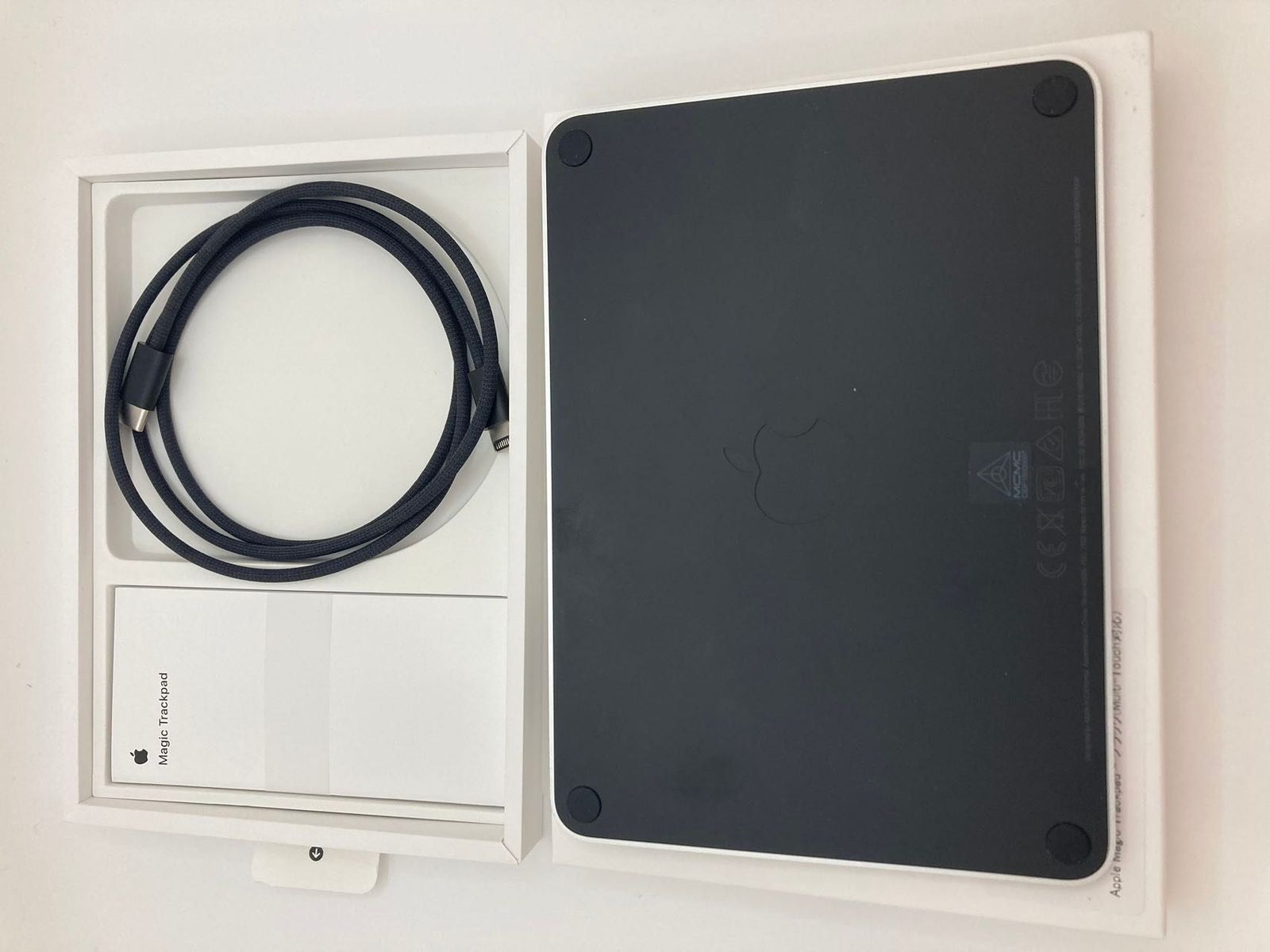 Apple Magic TrackPad ブラック MMMP3ZA/A