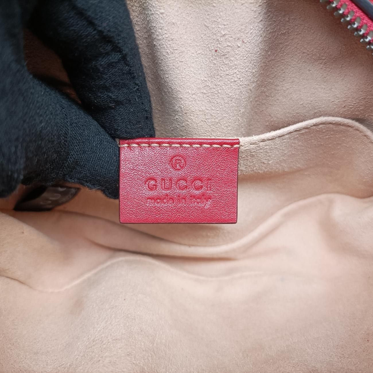 グッチGucciGGマーモントレッドレザー476434G023687710